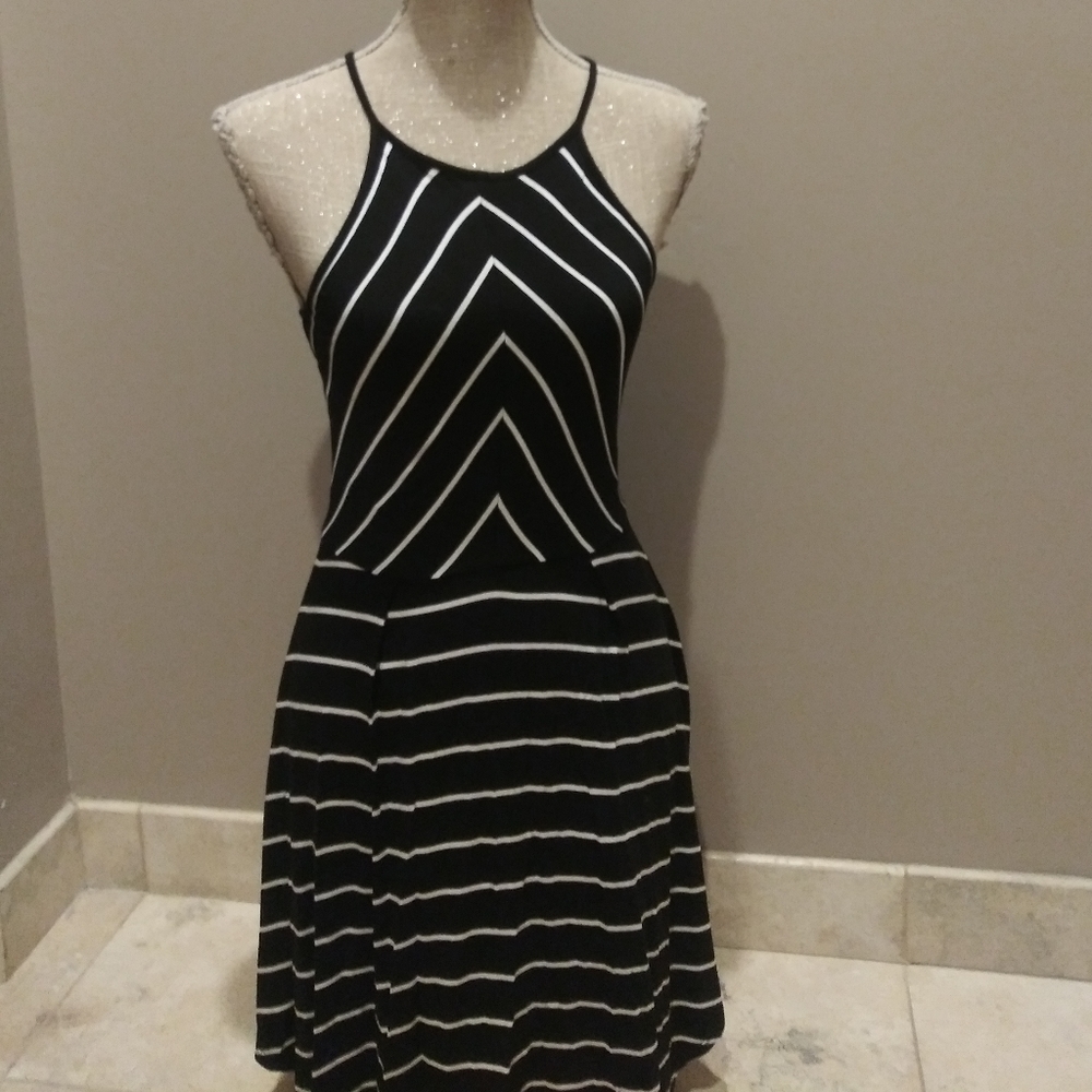 Elle Dress